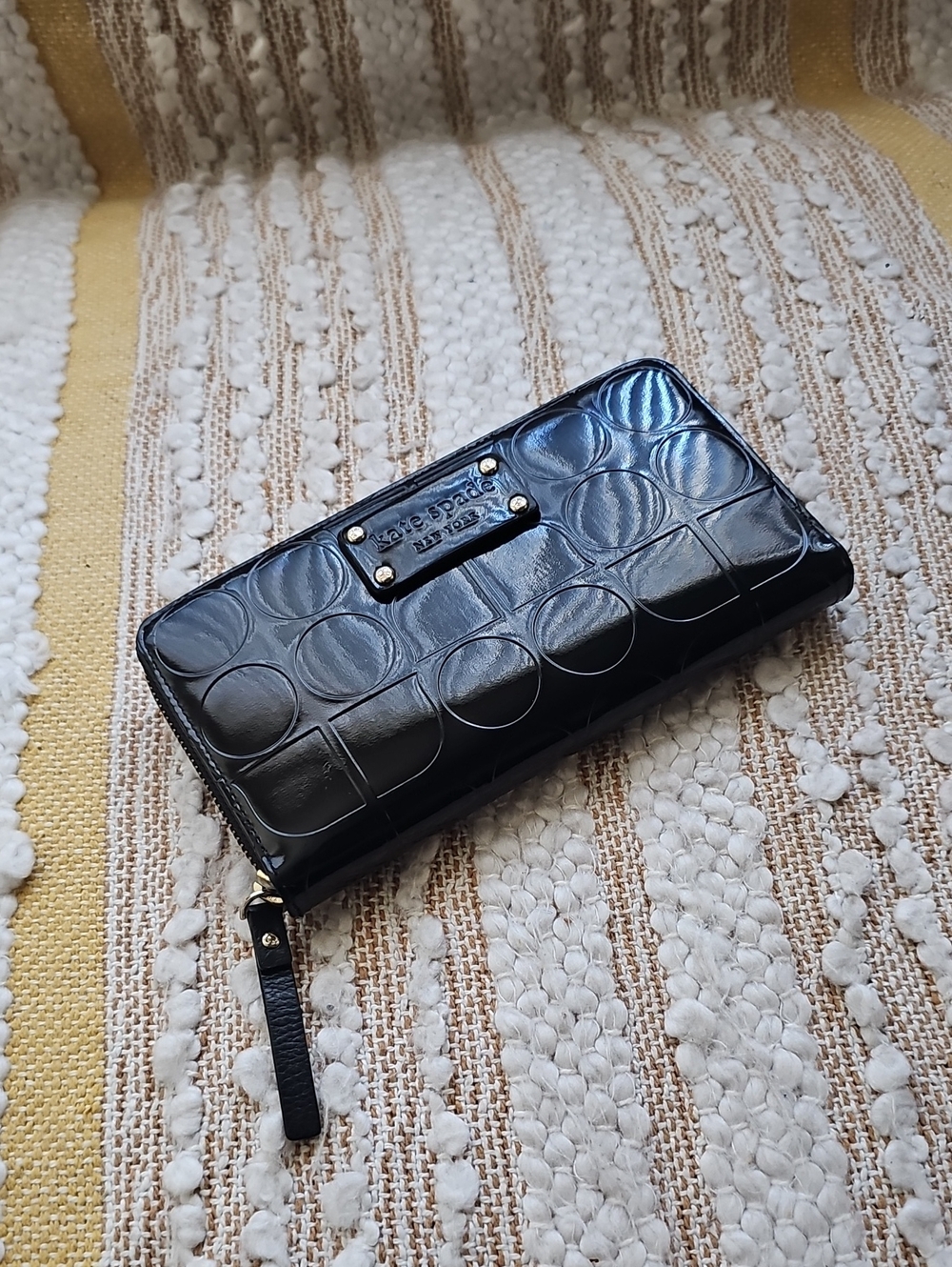 kate spade Metro Spade Neda Continental Zip Wallet